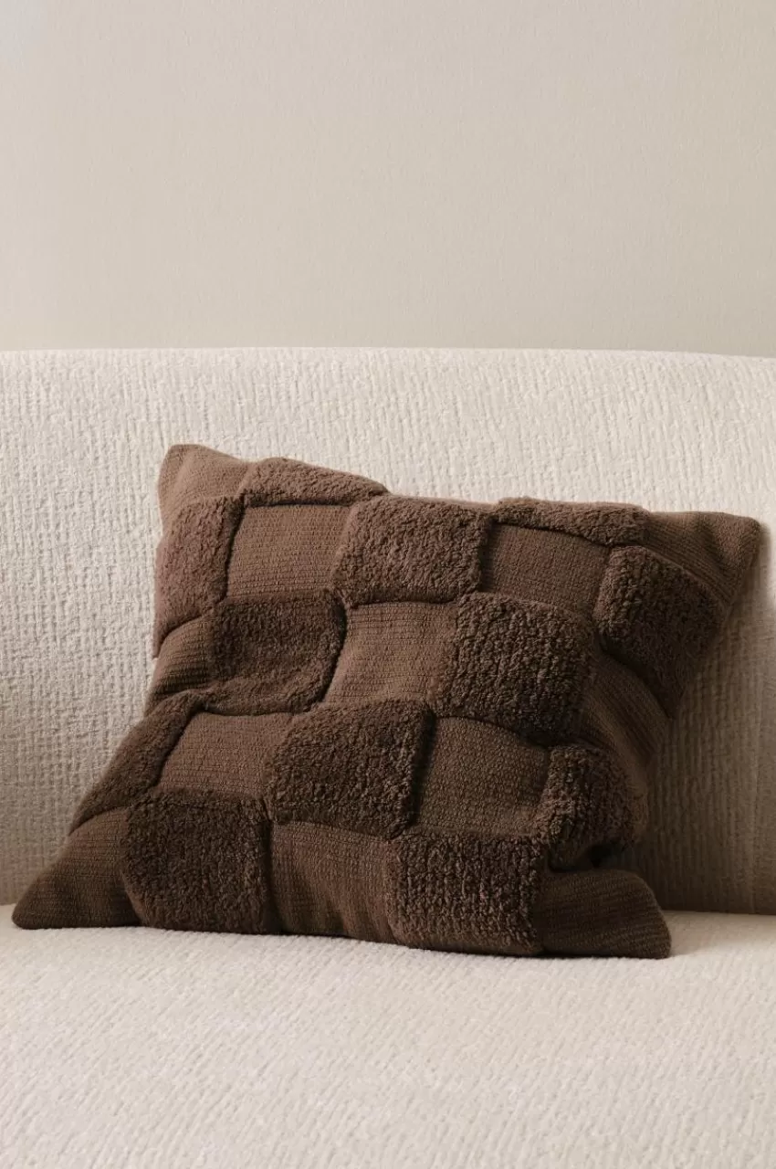 Hot CORI Tyynynpäällinen 50x50 Cm Koristetyynyt & Tyynynpäälliset