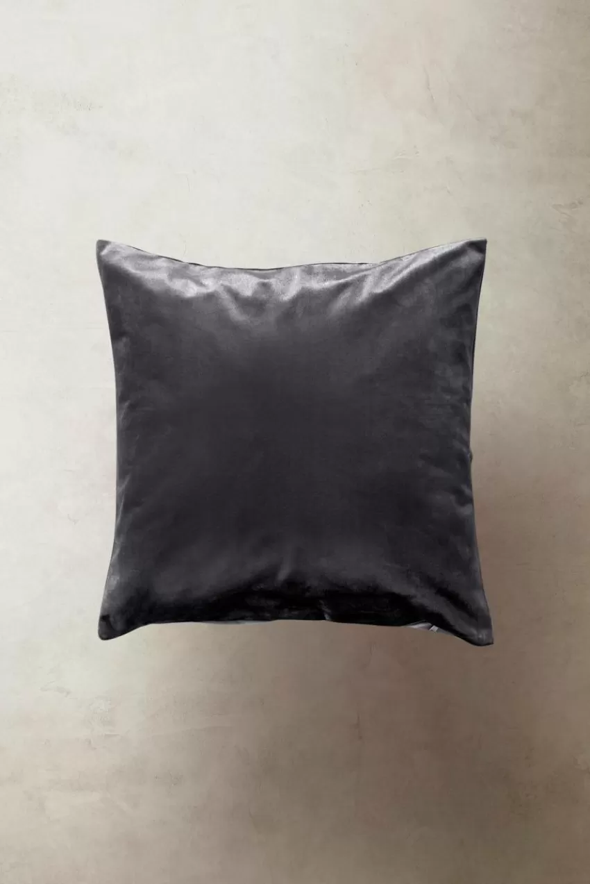 Shop SIMONE Tyynynpäällinen 50x50 Cm Koristetyynyt & Tyynynpäälliset